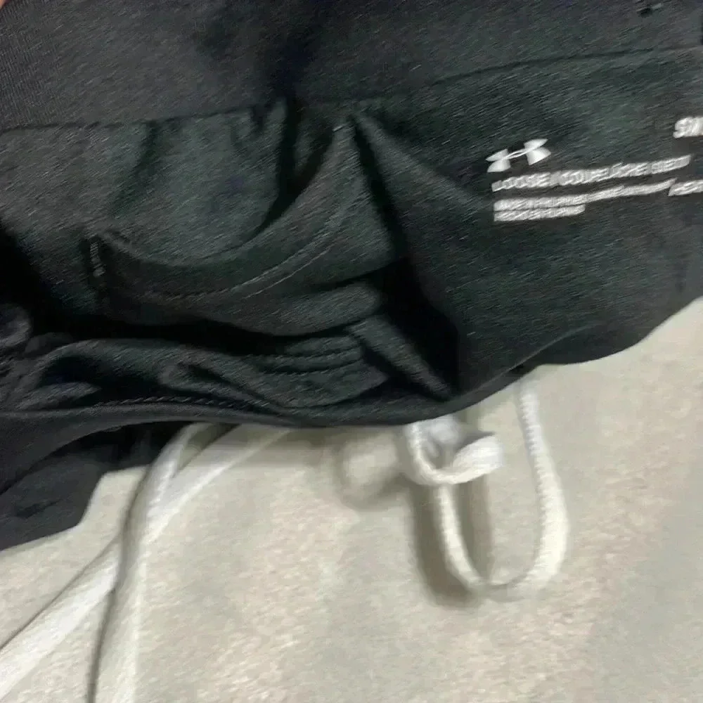 2/15 Under Armour shorts
